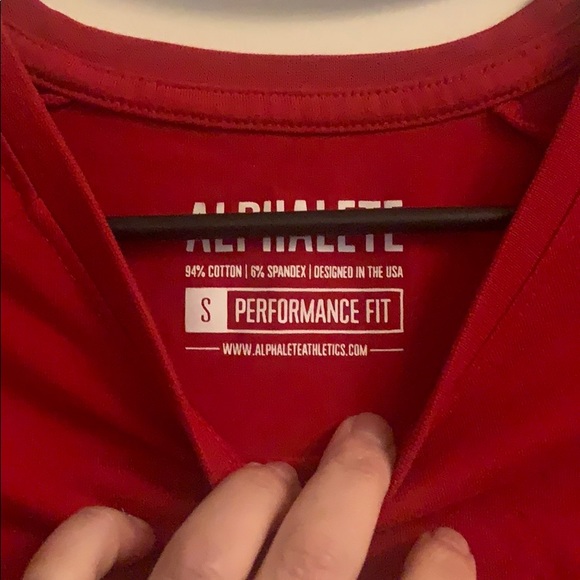 Alphalete tee shirt - Picture 3 of 4